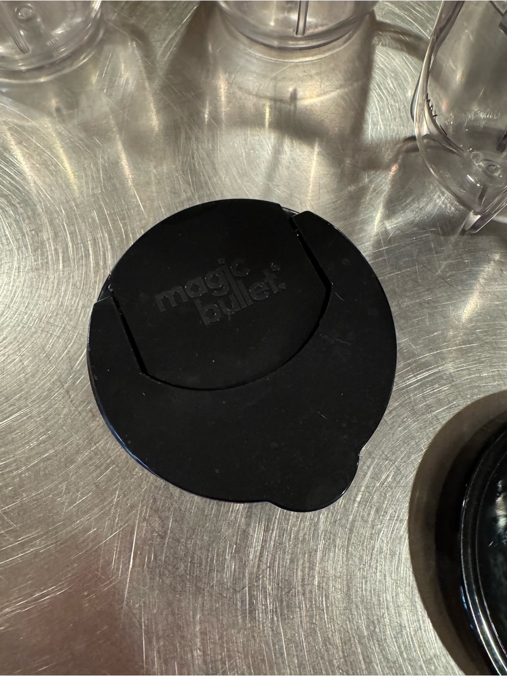 Magic Bullet Brand Clear Cups and Black Lids Replacement Set - Picture 3 of 7